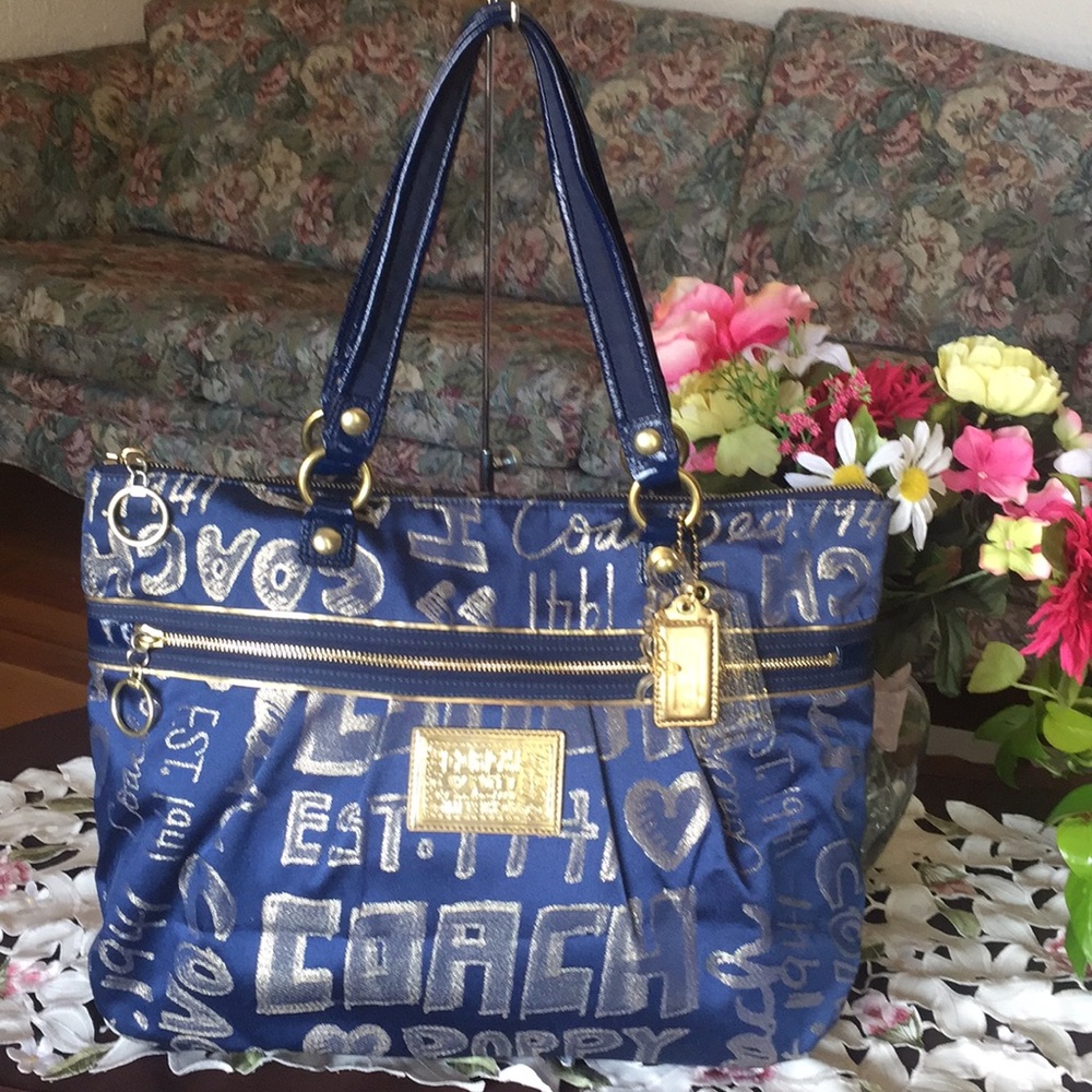 Rare Coach Poppy Story Patch Tote